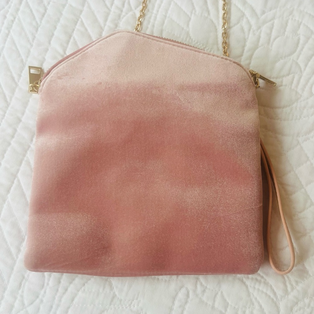 Urban Expressions Pink Velvet Chain Wristlet Clutch with Gold Hardware - Picture 7 of 9